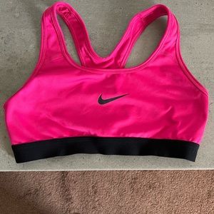 Nike sports bra womens small